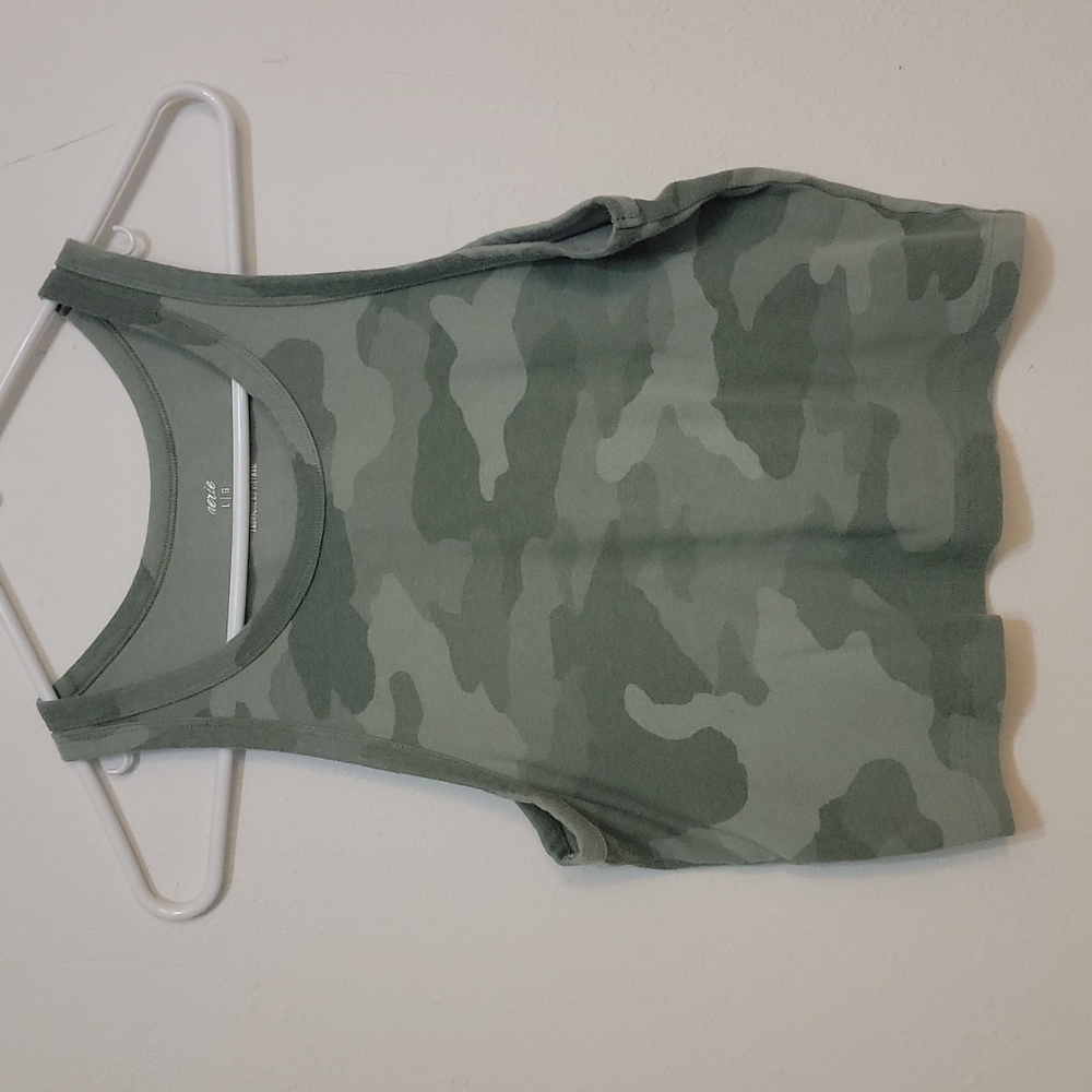 Aerie crop top size large